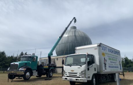 Commercial roof cleaning equipment used by local roofers in Washington state